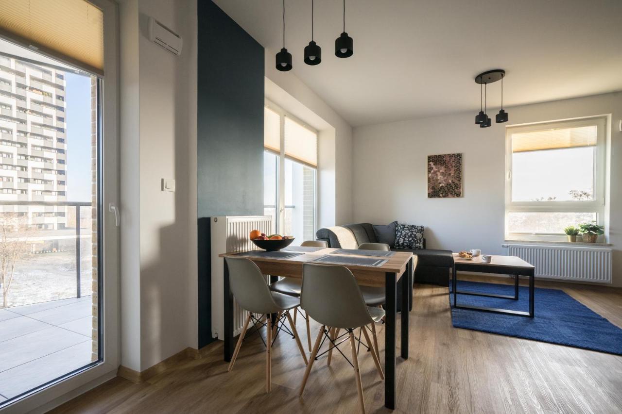 Bizapartments - Modern Flats With Parking Warsaw Ngoại thất bức ảnh