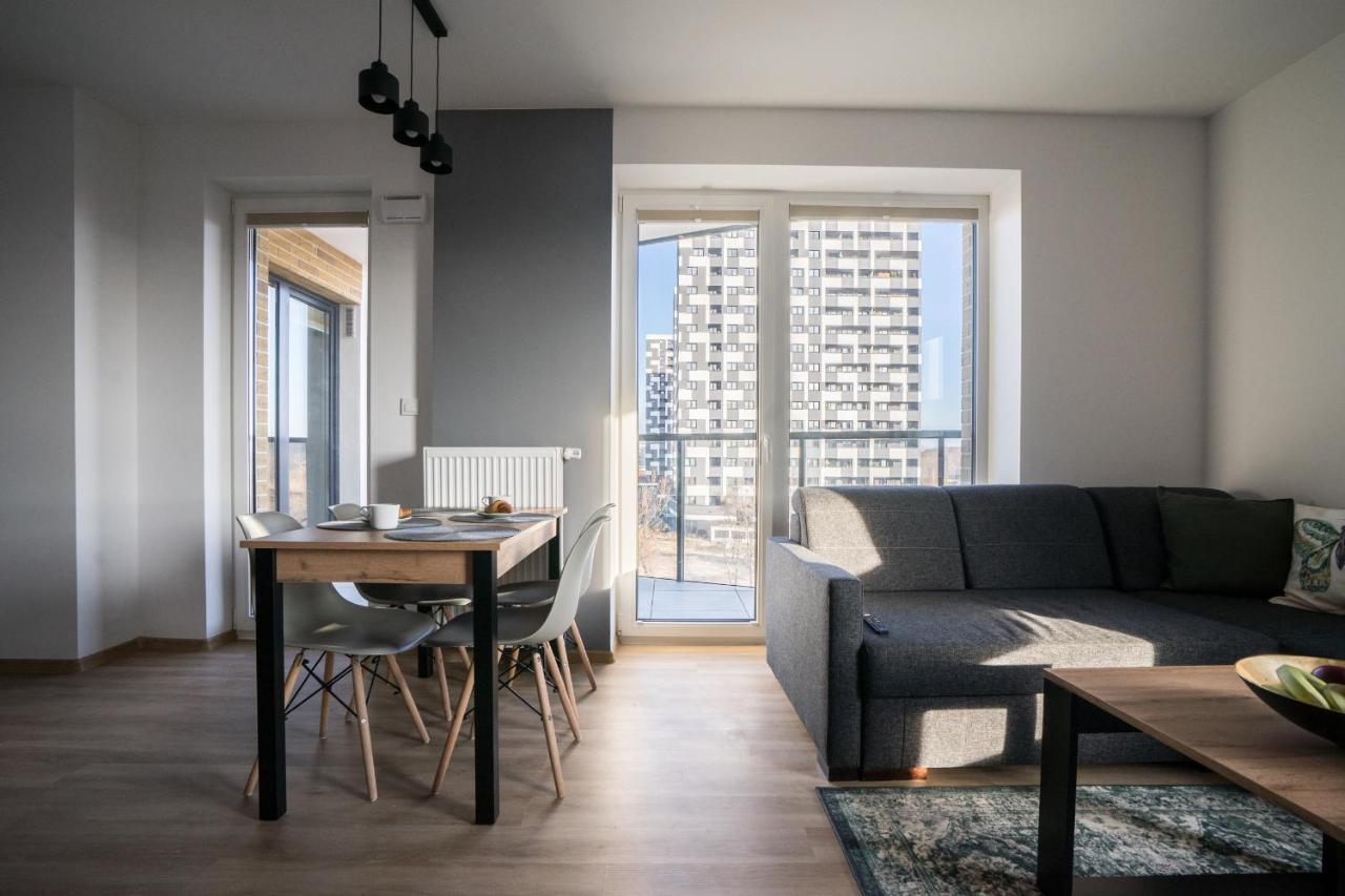 Bizapartments - Modern Flats With Parking Warsaw Ngoại thất bức ảnh